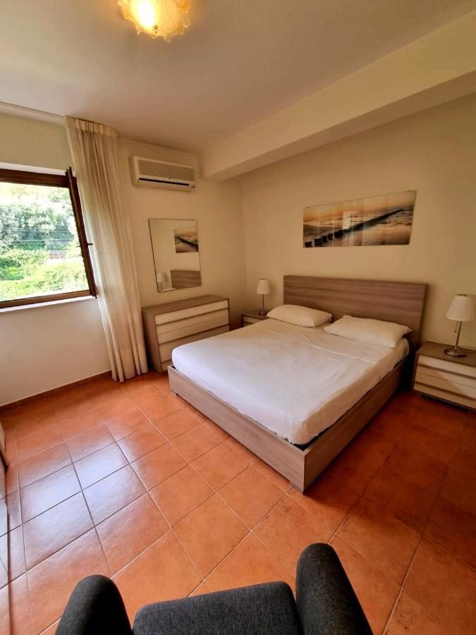 Casa Tritone Apartment Mazzeo Exterior photo